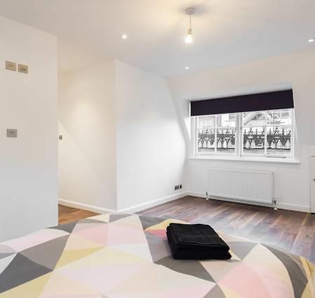 Fleet Street Apartment 4 ลอนดอน ภายนอก รูปภาพ